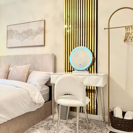 Lux - 2br Centre - Ground Floor With Free Parking * Лидс