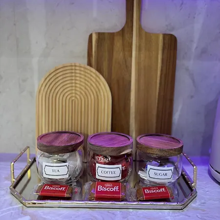 Apartment Lux - 2br Centre - Ground Floor With Free Parking *