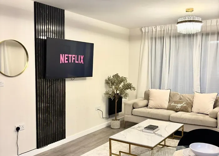 Apartament Lux - 2br Centre - Ground Floor With Free Parking